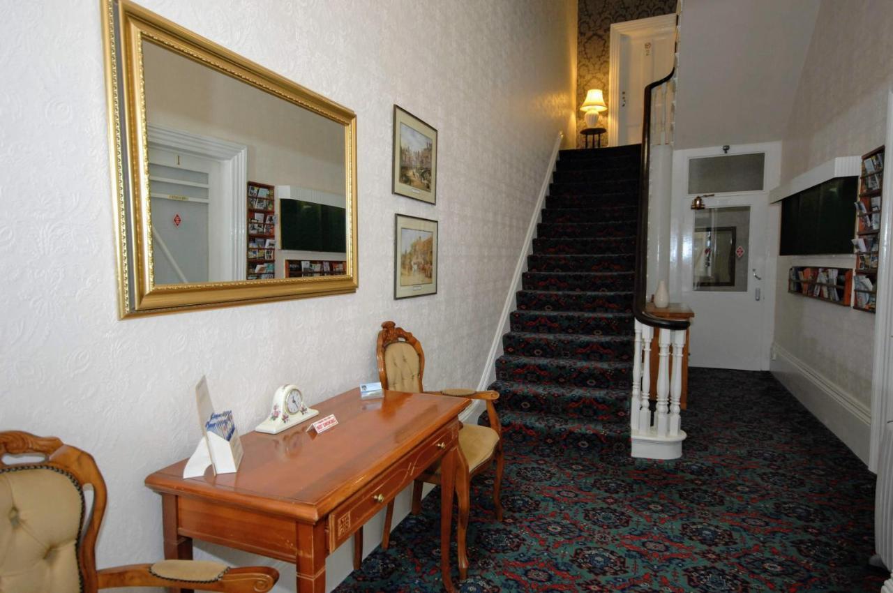 The Maynard Scarborough Exterior foto
